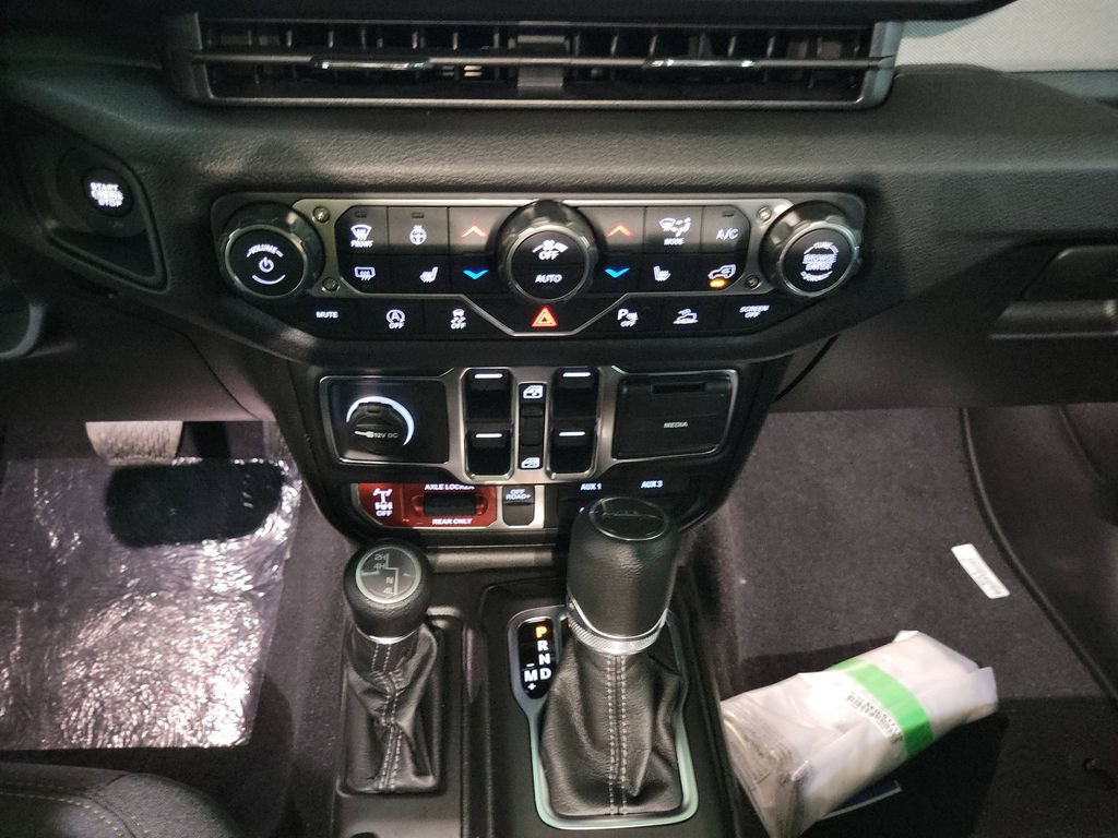 New 2026 Jeep Gladiator Sport AWD/4WD image 20