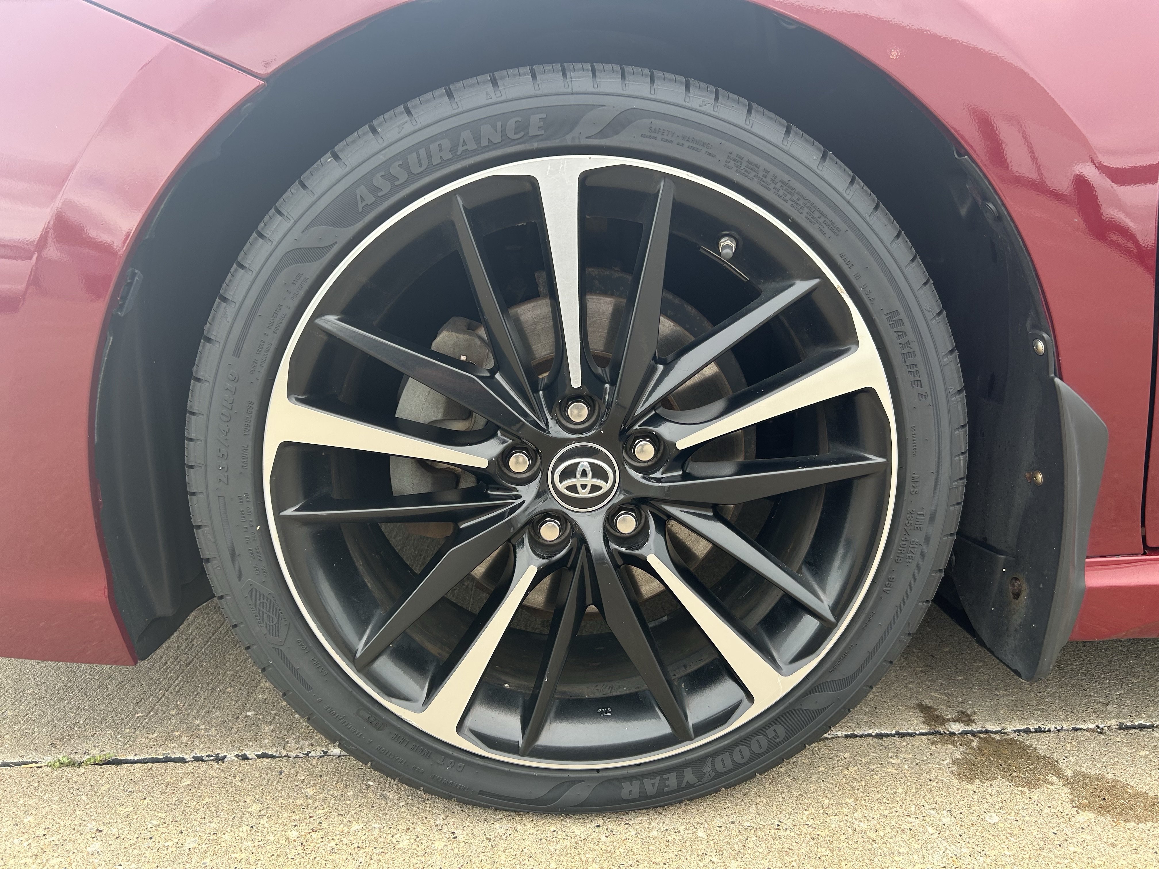 Certified 2018 Toyota Camry XSE w/ Driver Assist Package FWD image 11