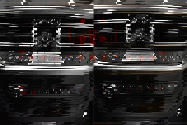 Used 2024 BMW X3 xDrive30i w/ Premium Package w/ZPA image 31