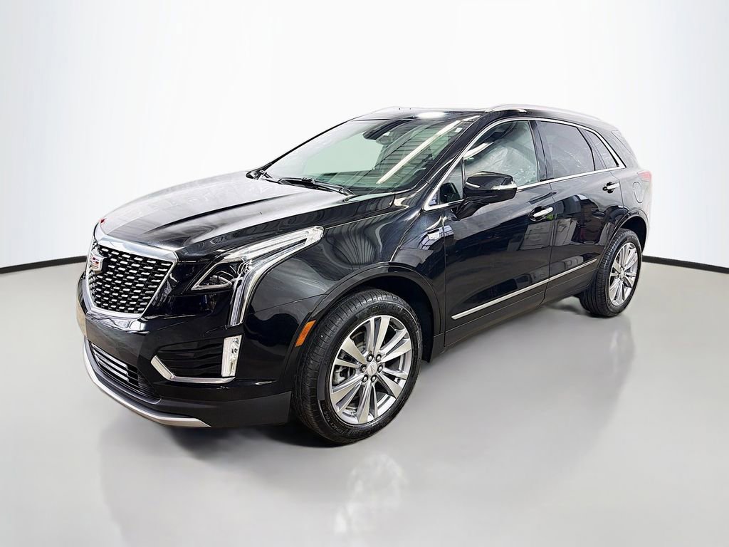 Used 2024 Cadillac XT5 Premium Luxury image 3