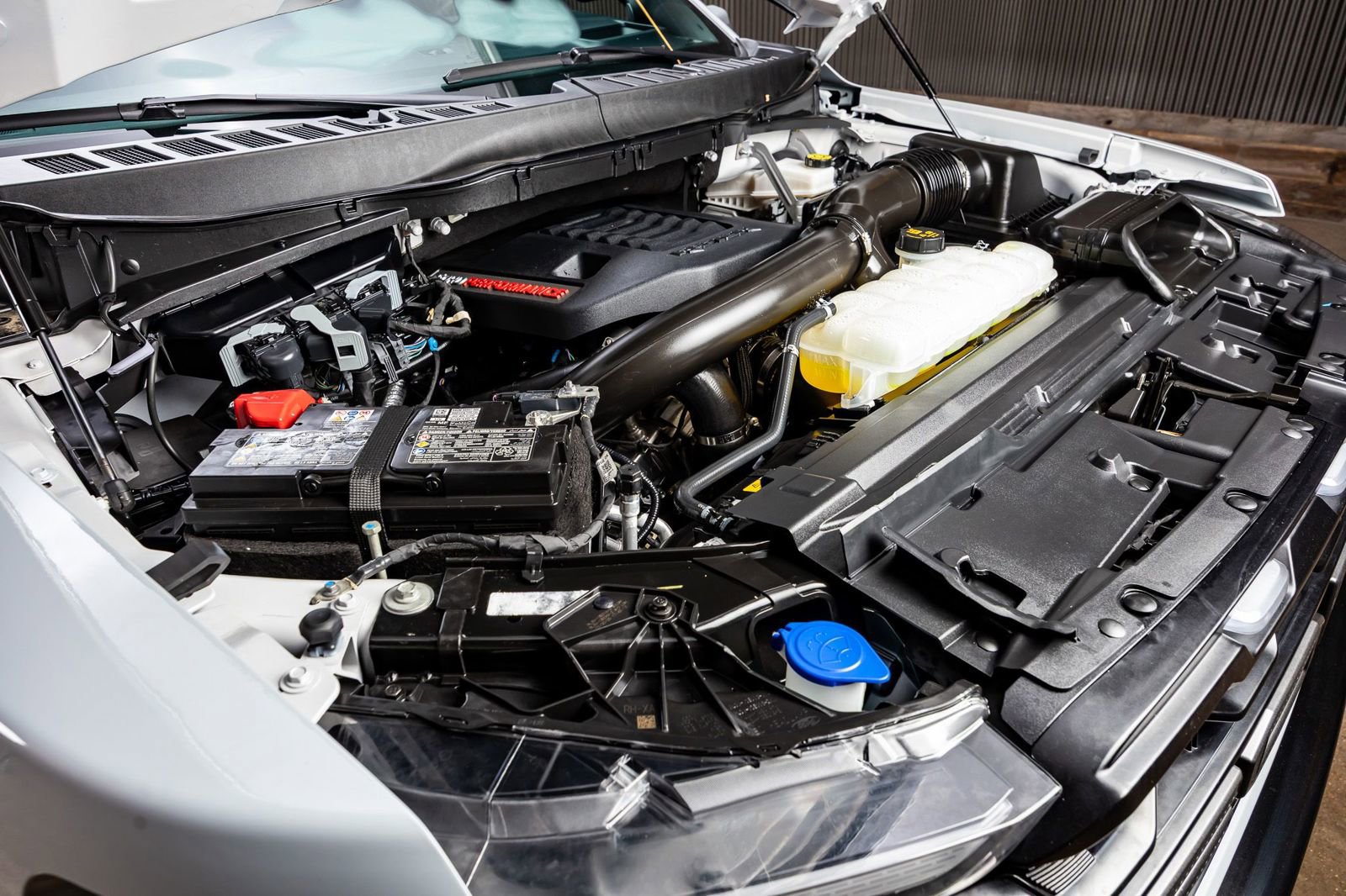 Used 2025 Ford F150 Raptor image 41