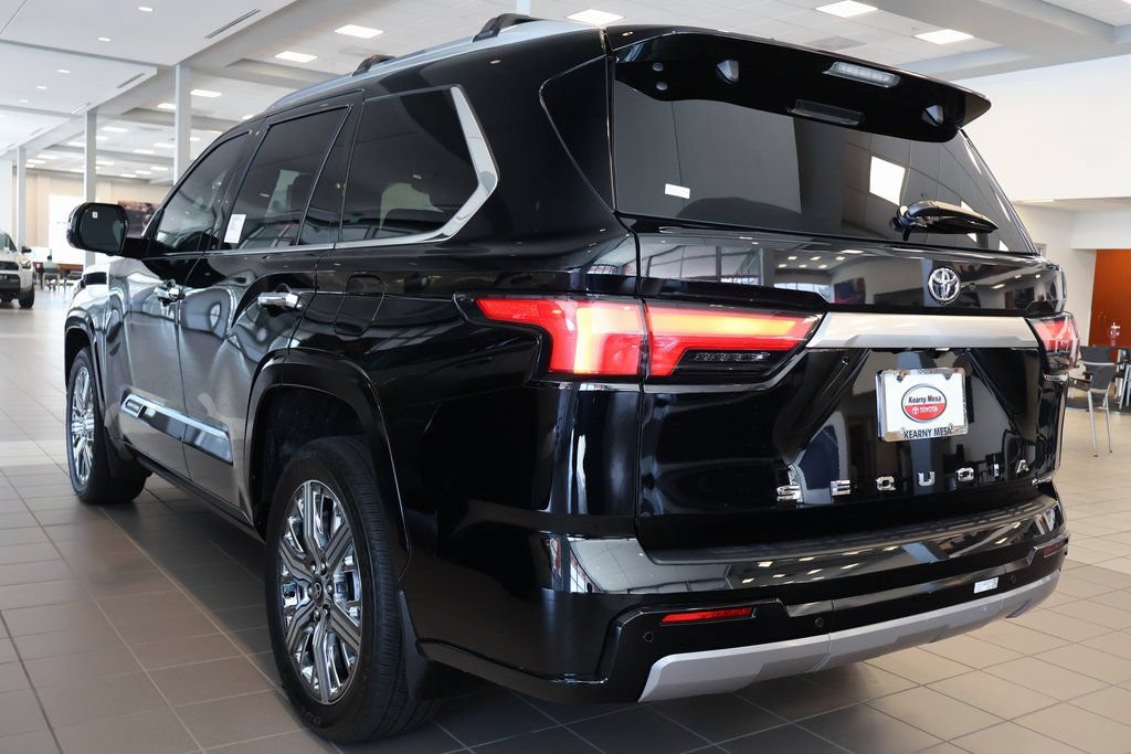 Used 2026 Toyota Sequoia Capstone AWD/4WD image 5