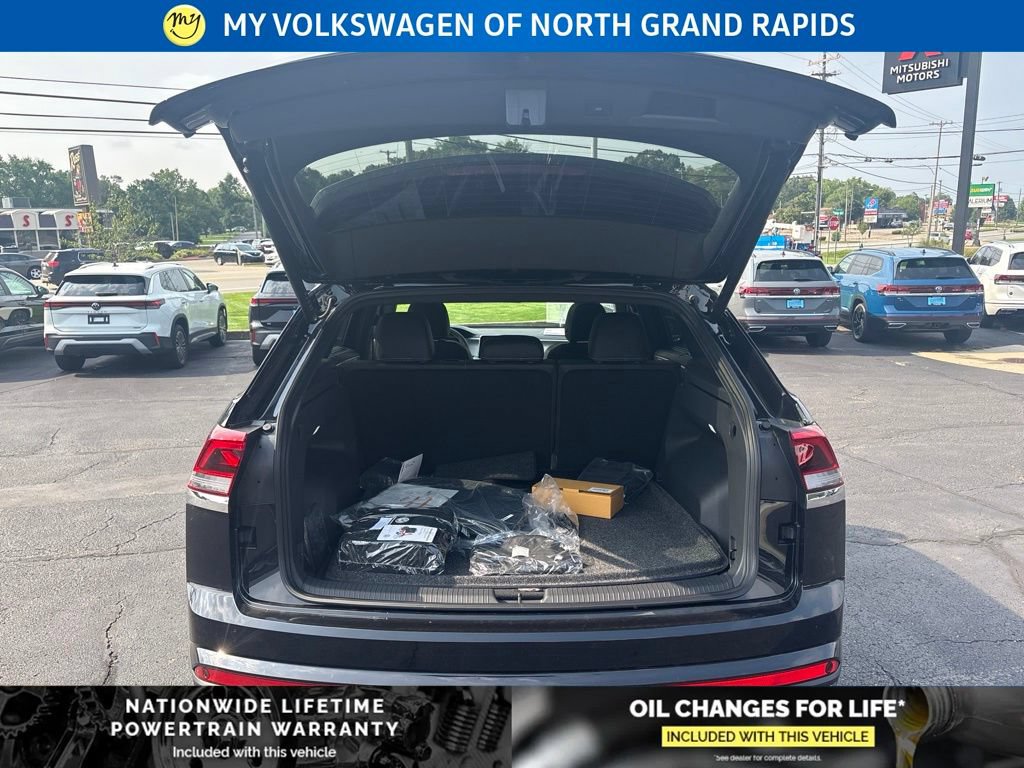 New 2026 Volkswagen Atlas Cross Sport SE AWD/4WD image 26