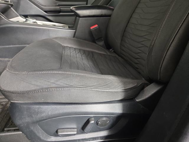 Used 2020 Ford Explorer XLT w/ Comfort Package image 27