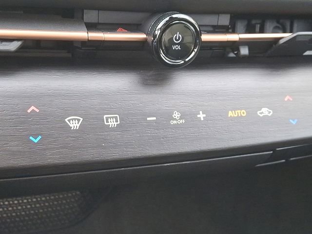 Used 2024 Nissan Ariya FWD image 16