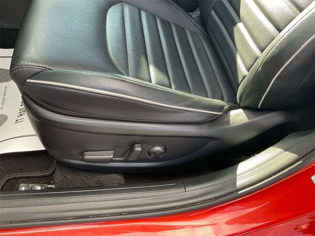 Used 2023 Kia Forte GT-Line w/ GT-Line Premium Package image 13