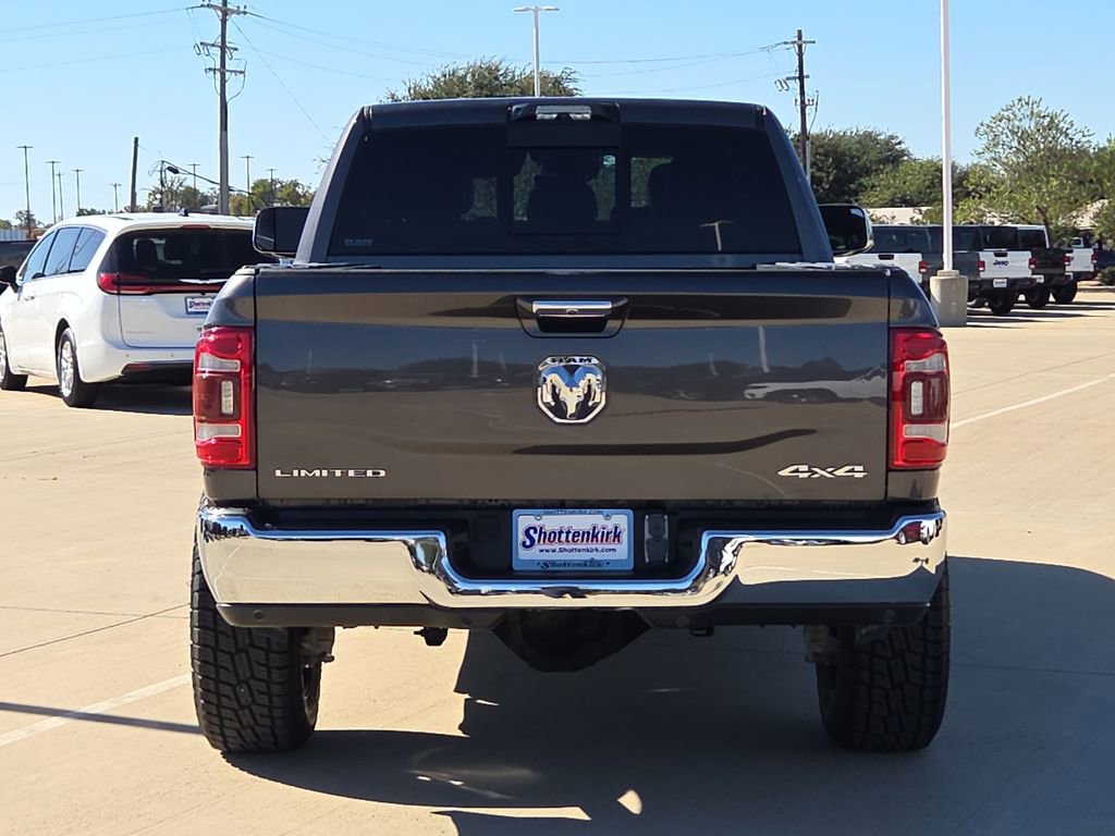 Used 2022 RAM 3500 Limited image 7