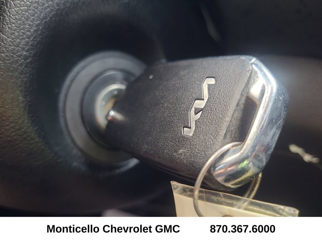 Used 2025 Kia Soul LX w/ LX Technology Package FWD image 18