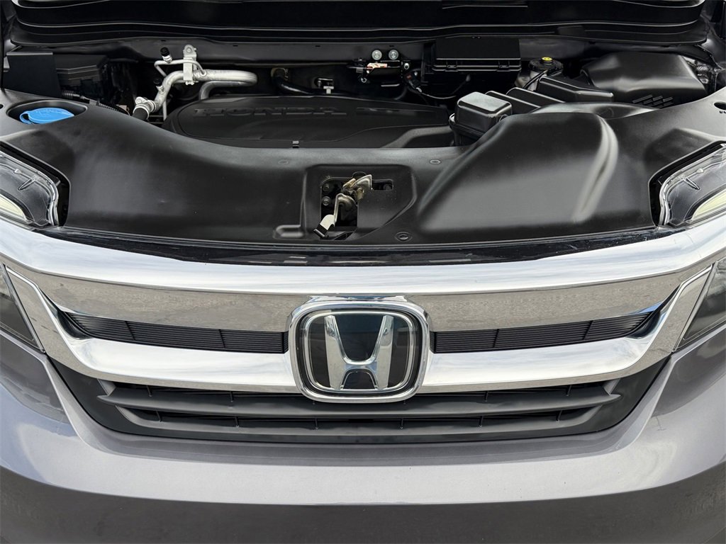 Used 2021 Honda Pilot EX image 28