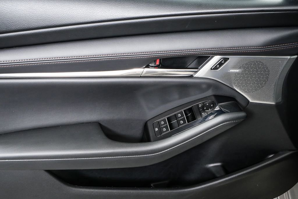 Used 2022 MAZDA MAZDA3 s image 11