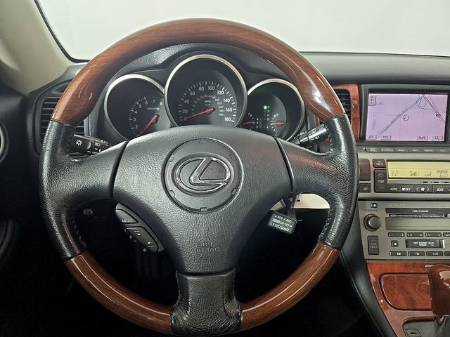 Used 2004 Lexus SC 430 Convertible image 18