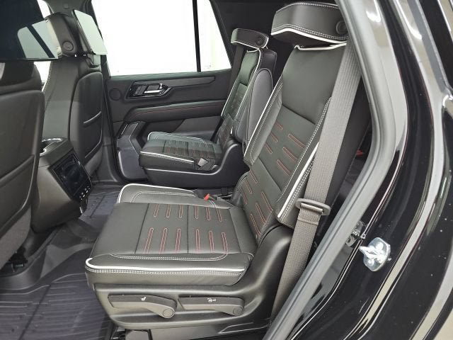 New 2026 GMC Yukon AT4 Ultimate w/ LPO, Floor Liner Package AWD/4WD image 3