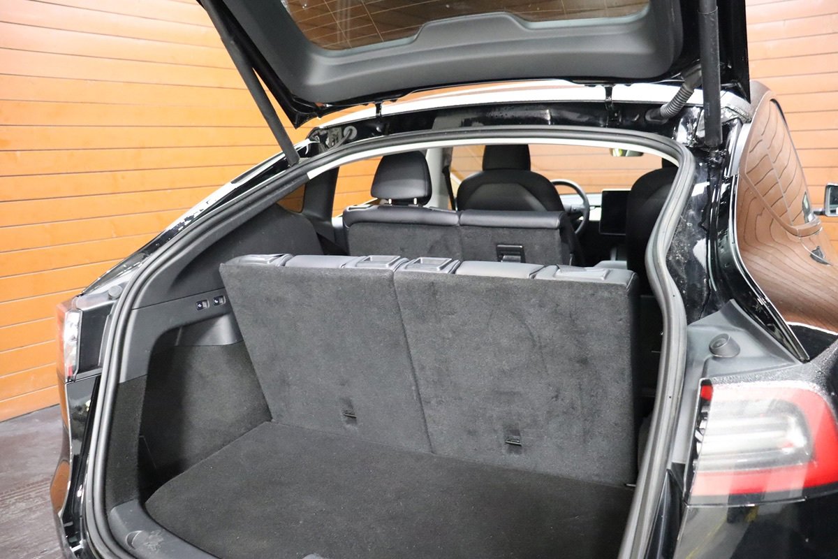Used 2022 Tesla Model Y Long Range AWD/4WD image 43