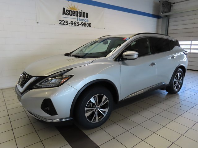 Used 2023 Nissan Murano SV image 2