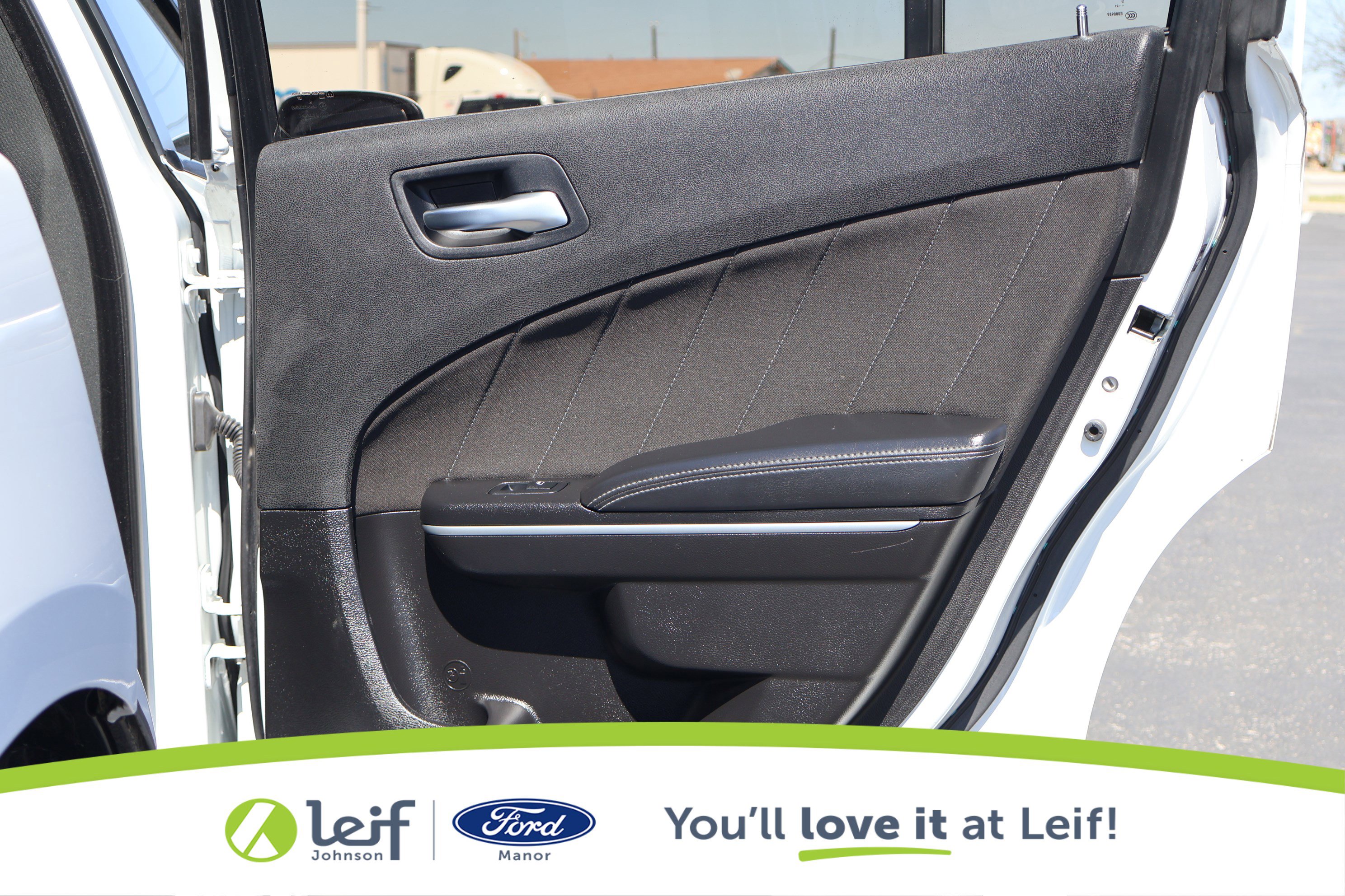 Used 2021 Dodge Charger SXT image 28