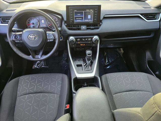 Used 2022 Toyota RAV4 XLE FWD image 16