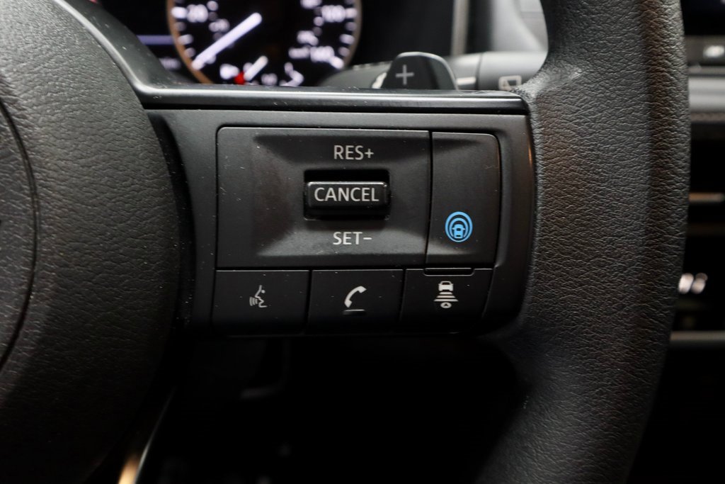 Certified 2024 Nissan Rogue SV image 29