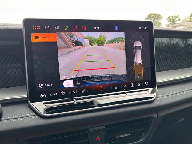 New 2026 Volkswagen Tiguan SE R-Line FWD image 16