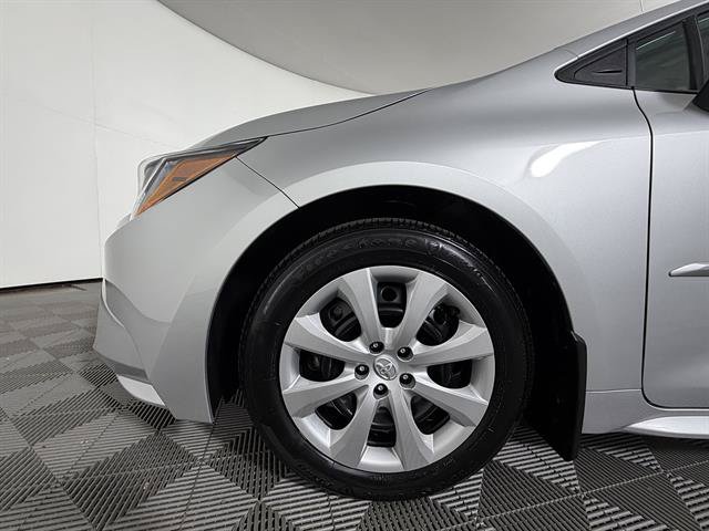 Certified 2025 Toyota Corolla LE FWD image 23