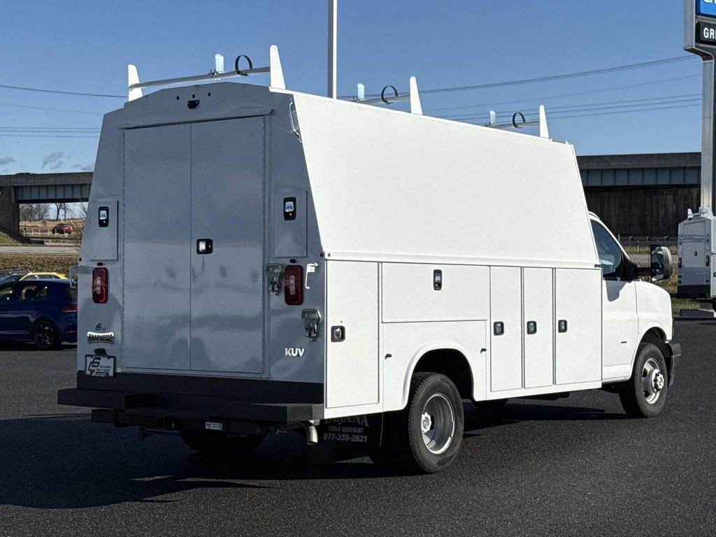 New 2025 Chevrolet Express 3500 w/ Power Convenience Package RWD image 12