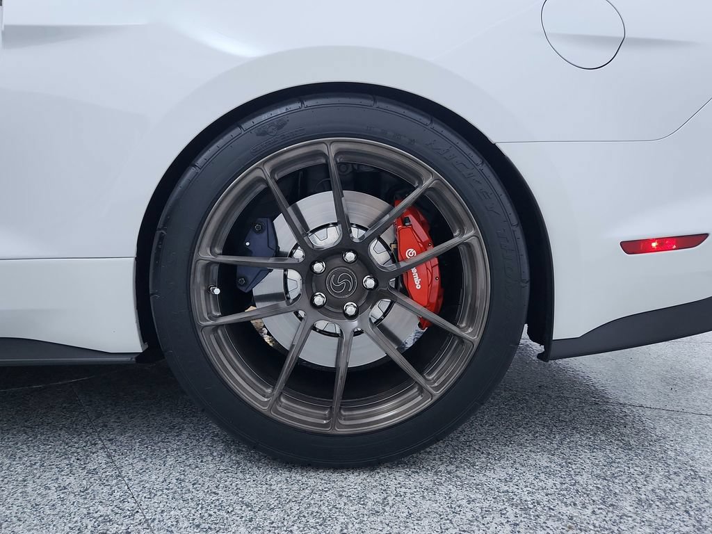 Used 2020 Ford Mustang Shelby GT500 w/ Technology Package RWD image 46
