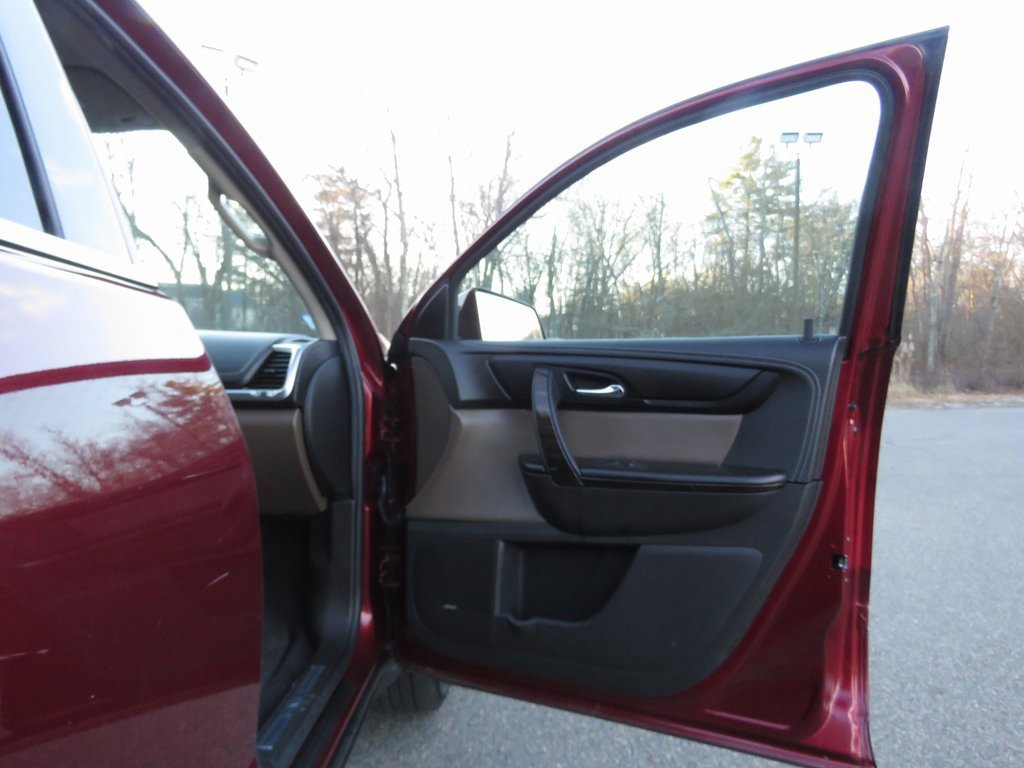 Used 2016 GMC Acadia SLT image 12