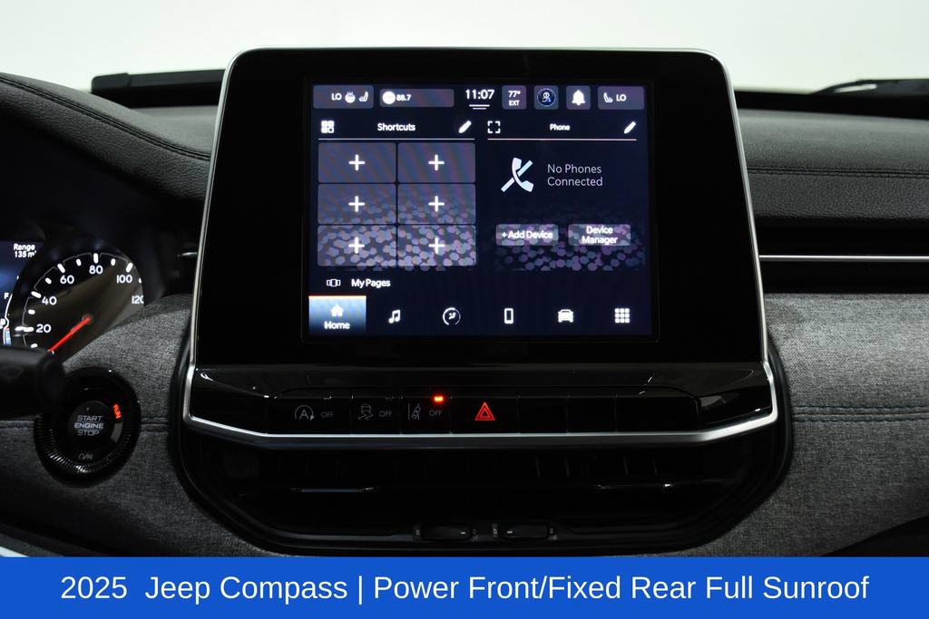 Used 2025 Jeep Compass Latitude w/ Sun & Sound Group AWD/4WD image 18