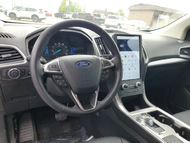 Used 2024 Ford Edge SEL w/ Convenience Package AWD/4WD image 17