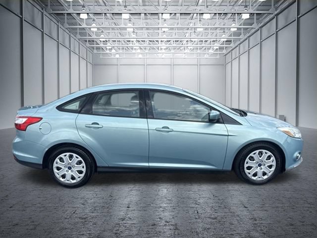 Used 2012 Ford Focus SE FWD image 6