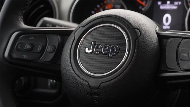 Used 2023 Jeep Wrangler Sport S image 13