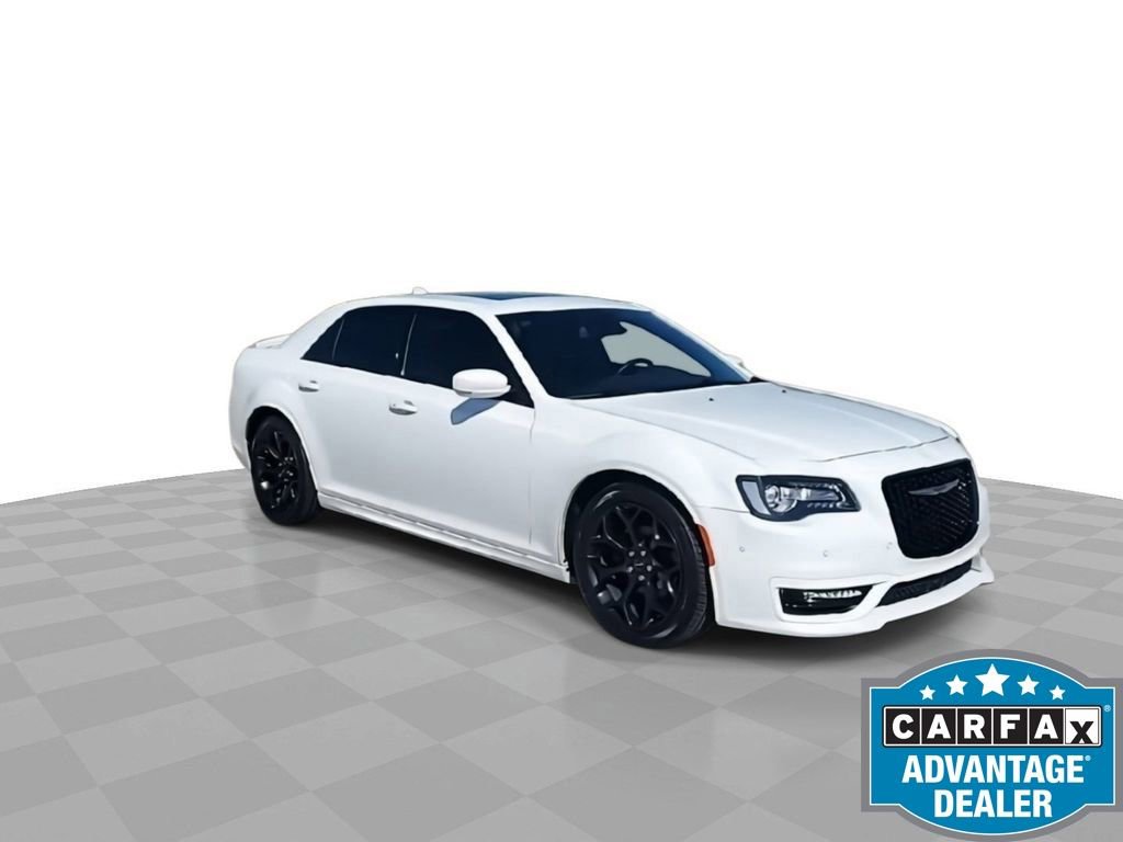 Used 2020 Chrysler 300 S w/ 300S Premium Group image 2