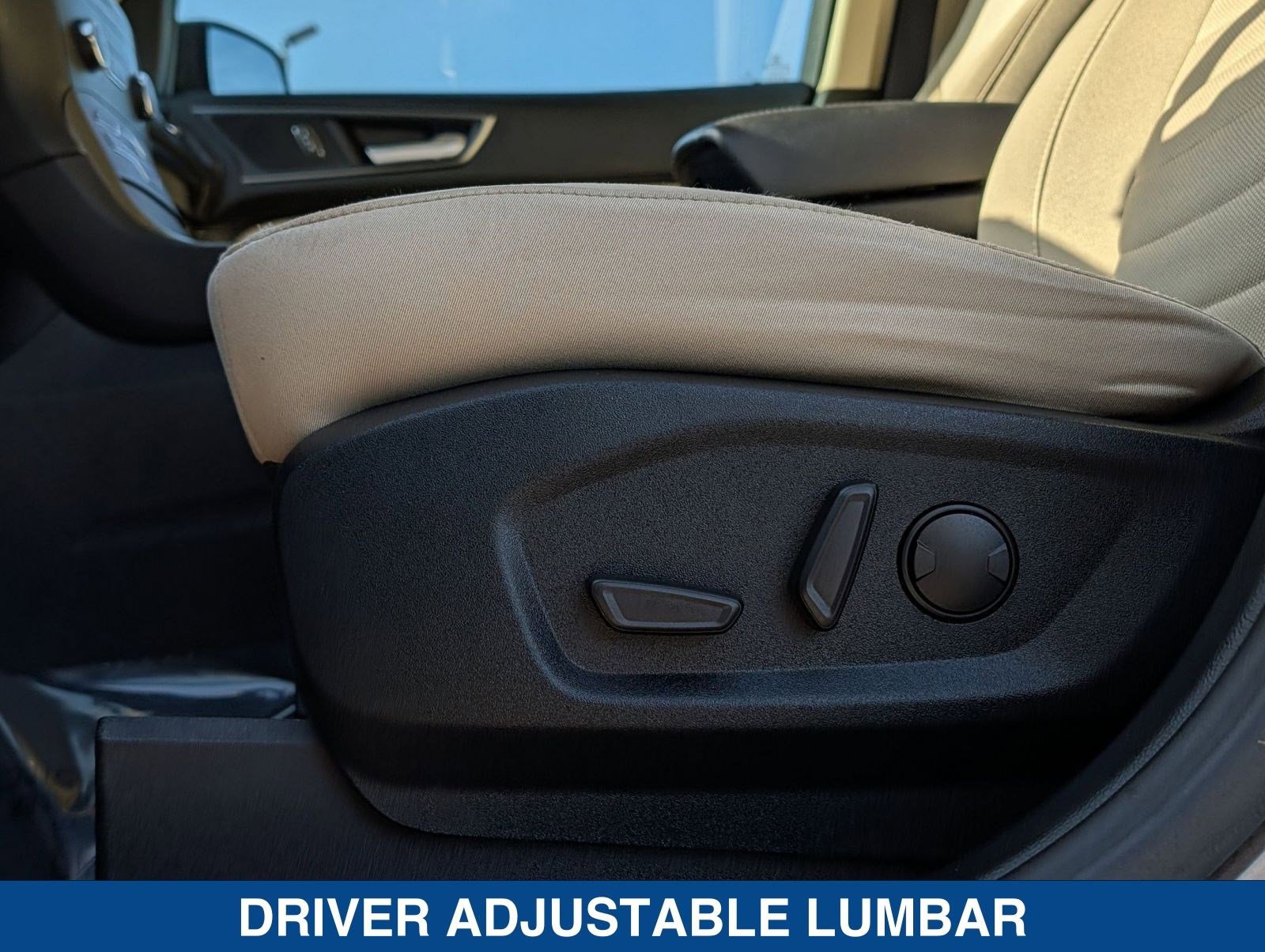 Certified 2020 Ford Edge SE image 22