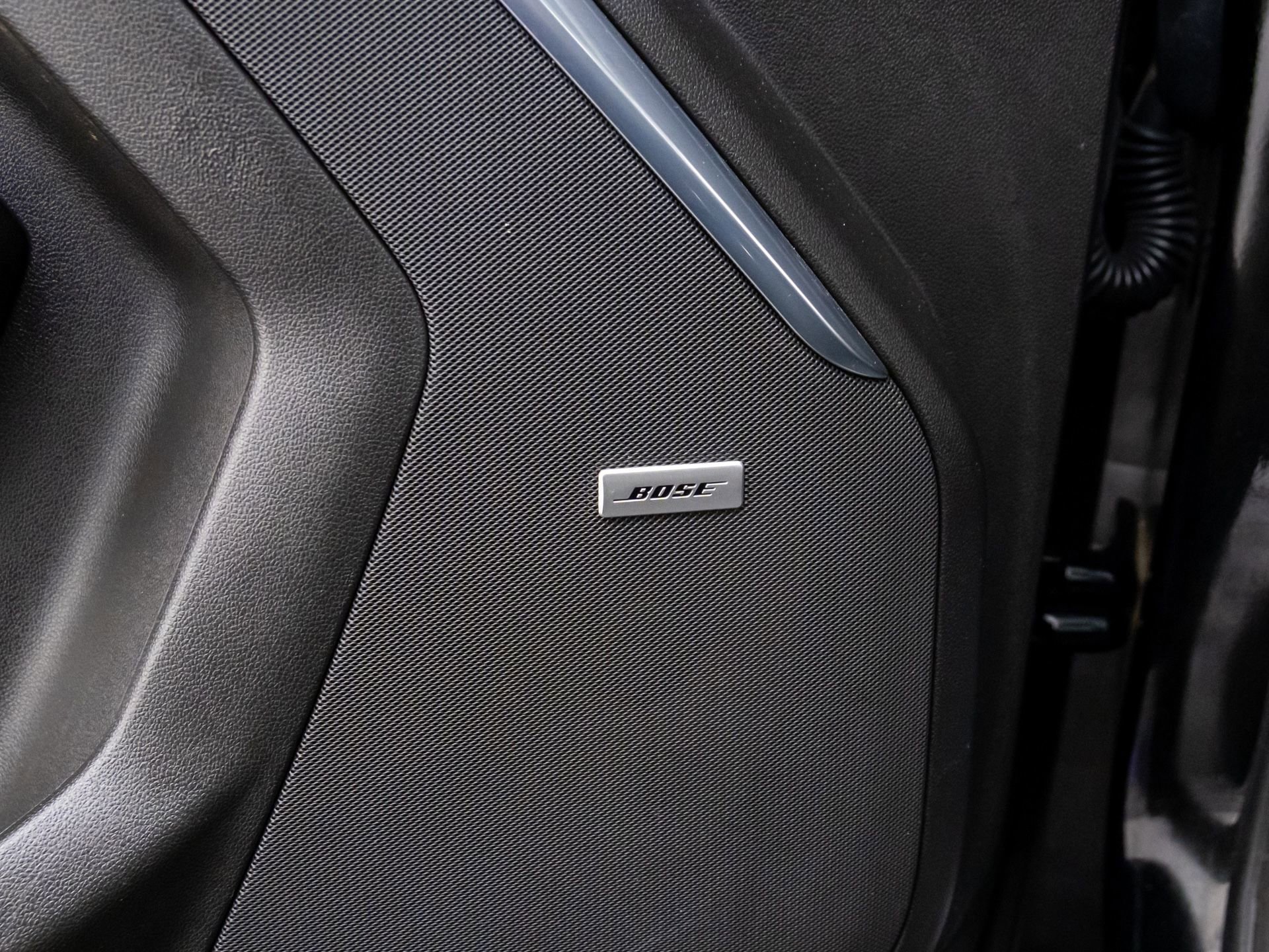 Used 2022 GMC Yukon Denali w/ Denali Premium Package image 20