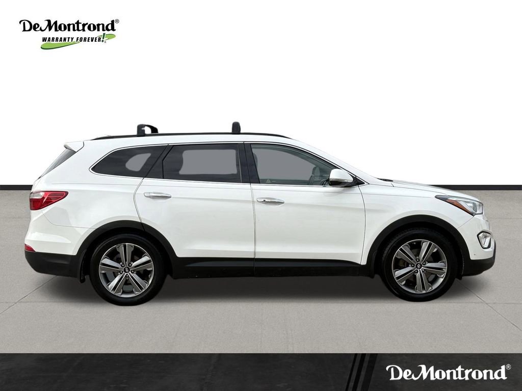Used 2015 Hyundai Santa Fe Limited w/ Option Group 04 FWD image 4