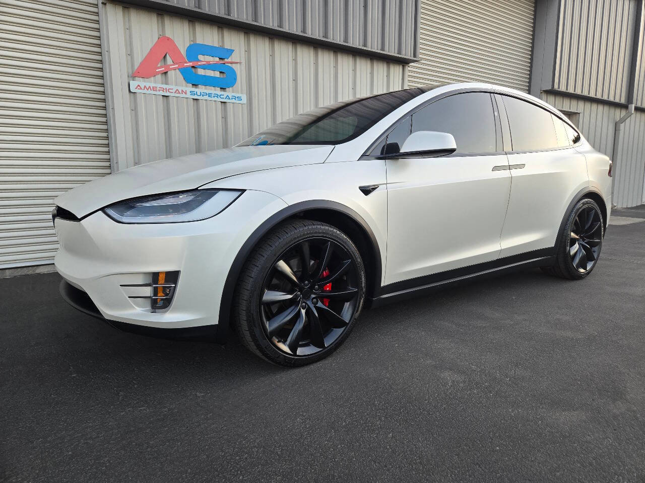 Used 2021 Tesla Model X Performance image 2