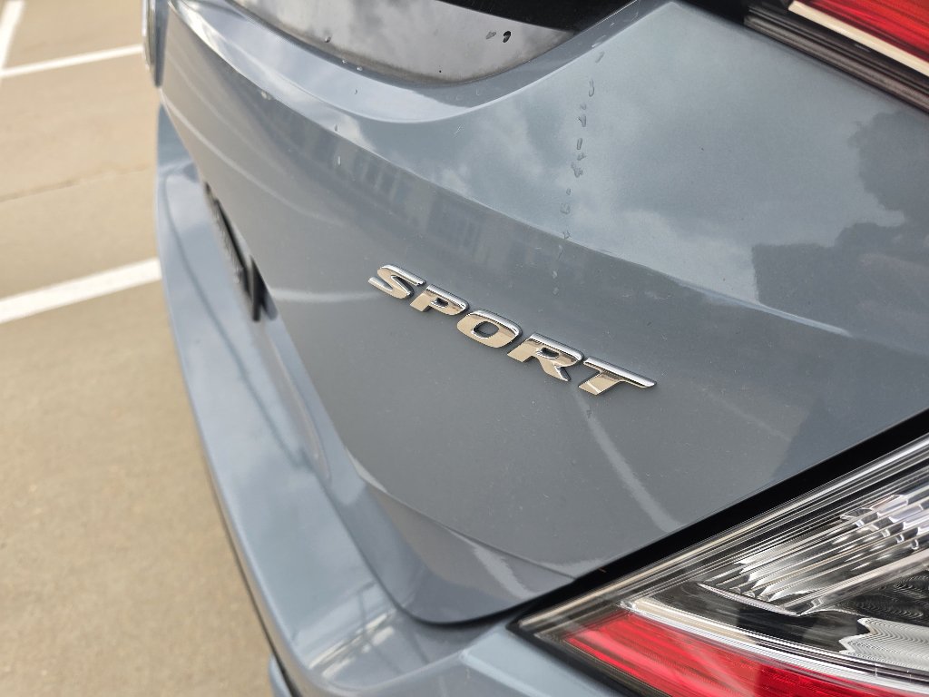 Used 2021 Honda Civic Sport image 11