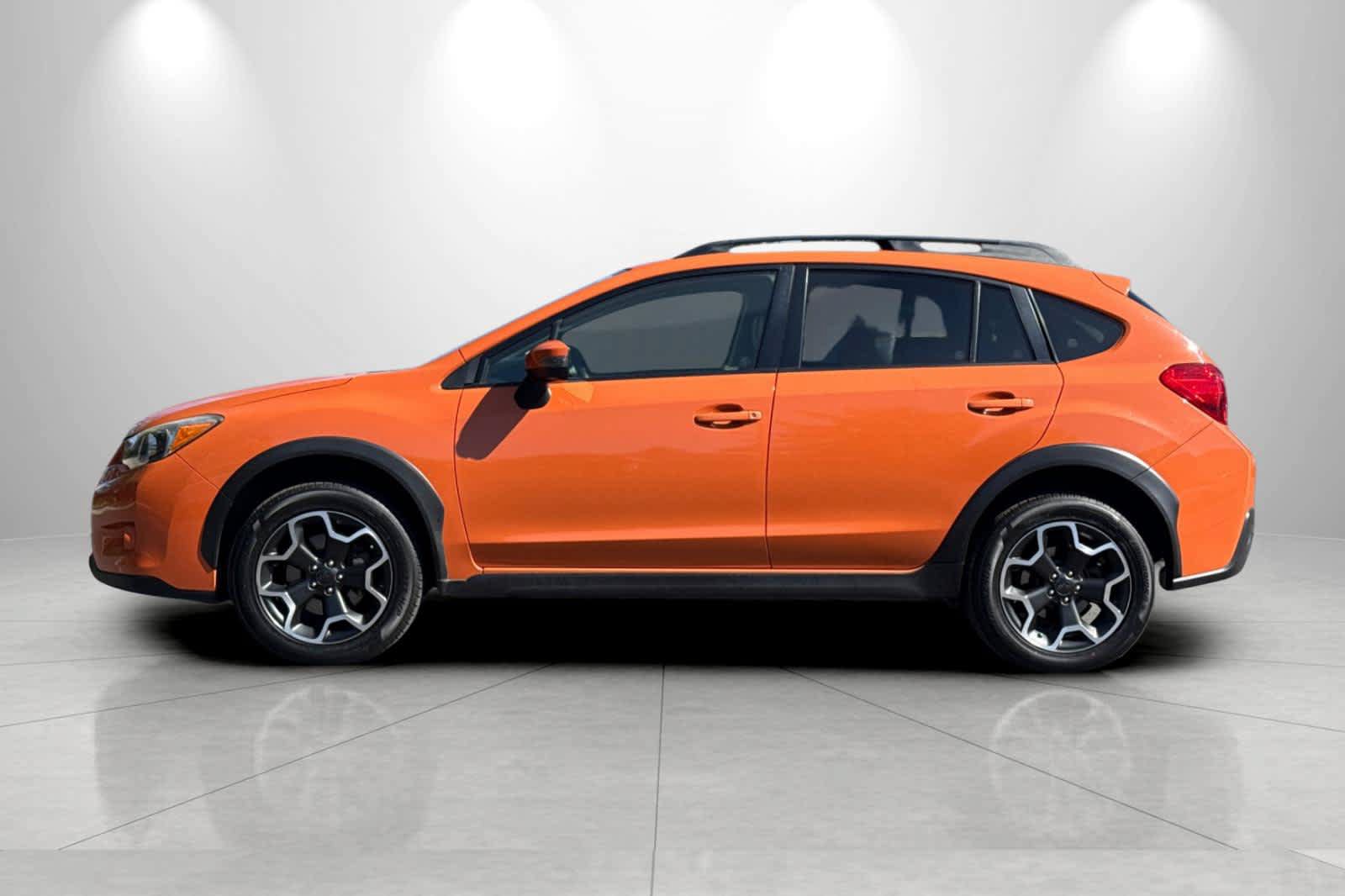 Used 2015 Subaru Crosstrek 2.0i Limited AWD/4WD image 5