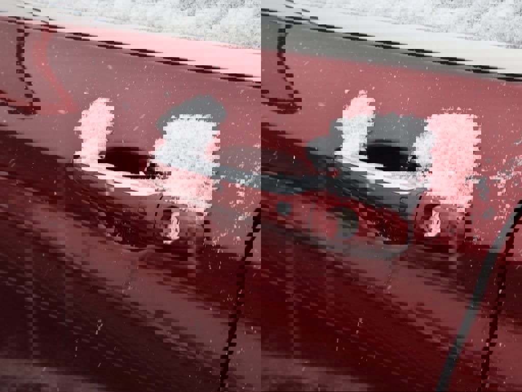 Used 2015 Chrysler 200 C w/ Navigation & Sound Group I image 18