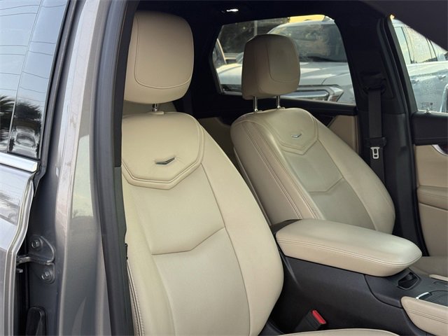 Used 2017 Cadillac XT5 Luxury image 19