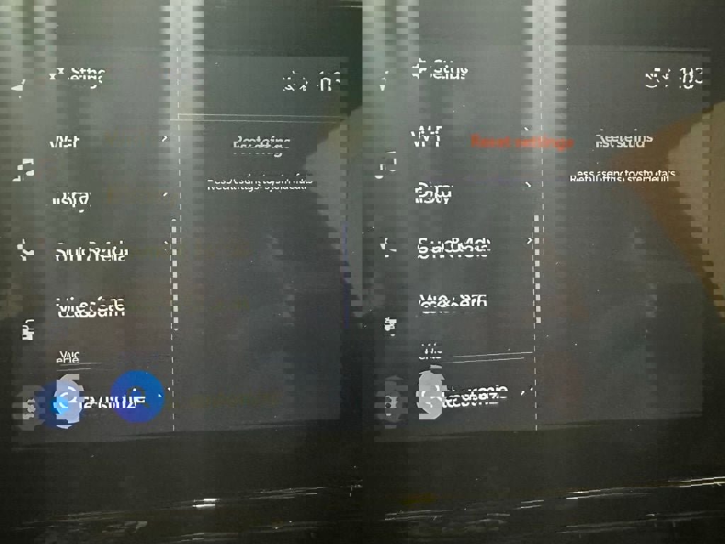 Used 2025 Toyota Corolla SE FWD image 35