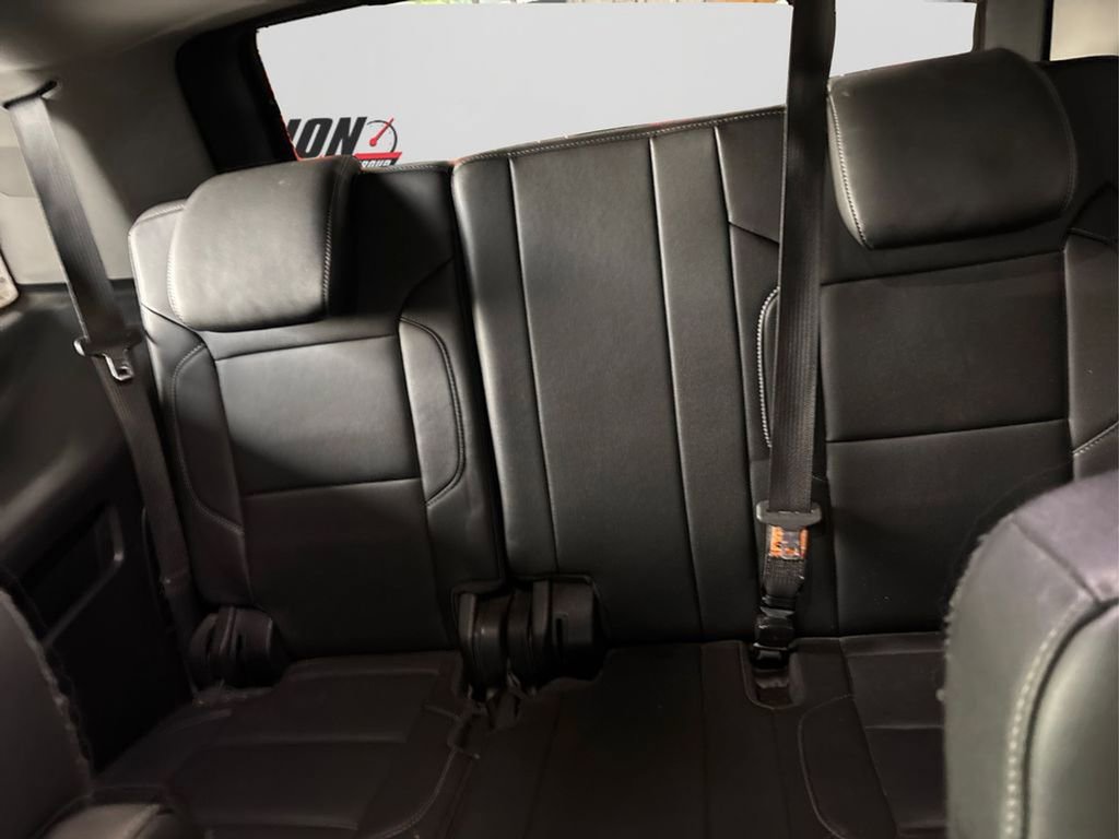 Used 2019 Chevrolet Tahoe LT w/ LT Signature Package image 38