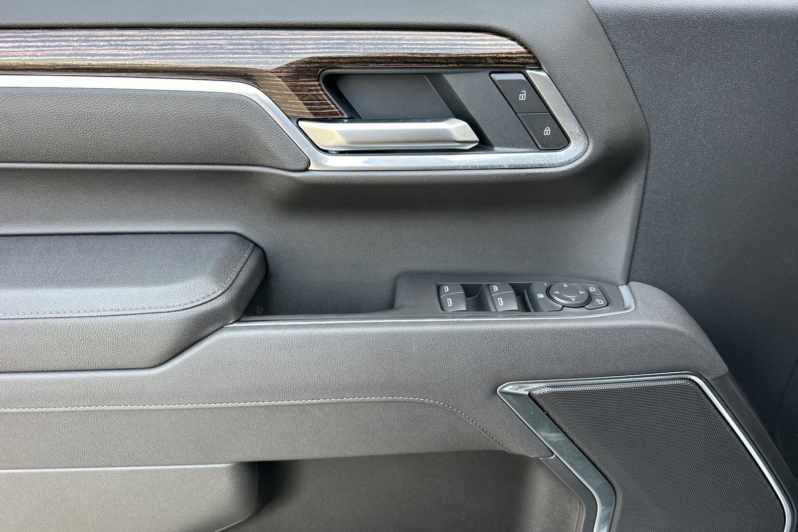 New 2026 GMC Sierra 1500 Elevation w/ Elevation Select Package image 12