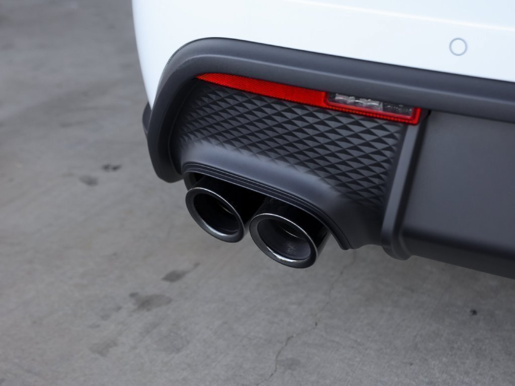Certified 2026 Porsche Macan S AWD/4WD image 15