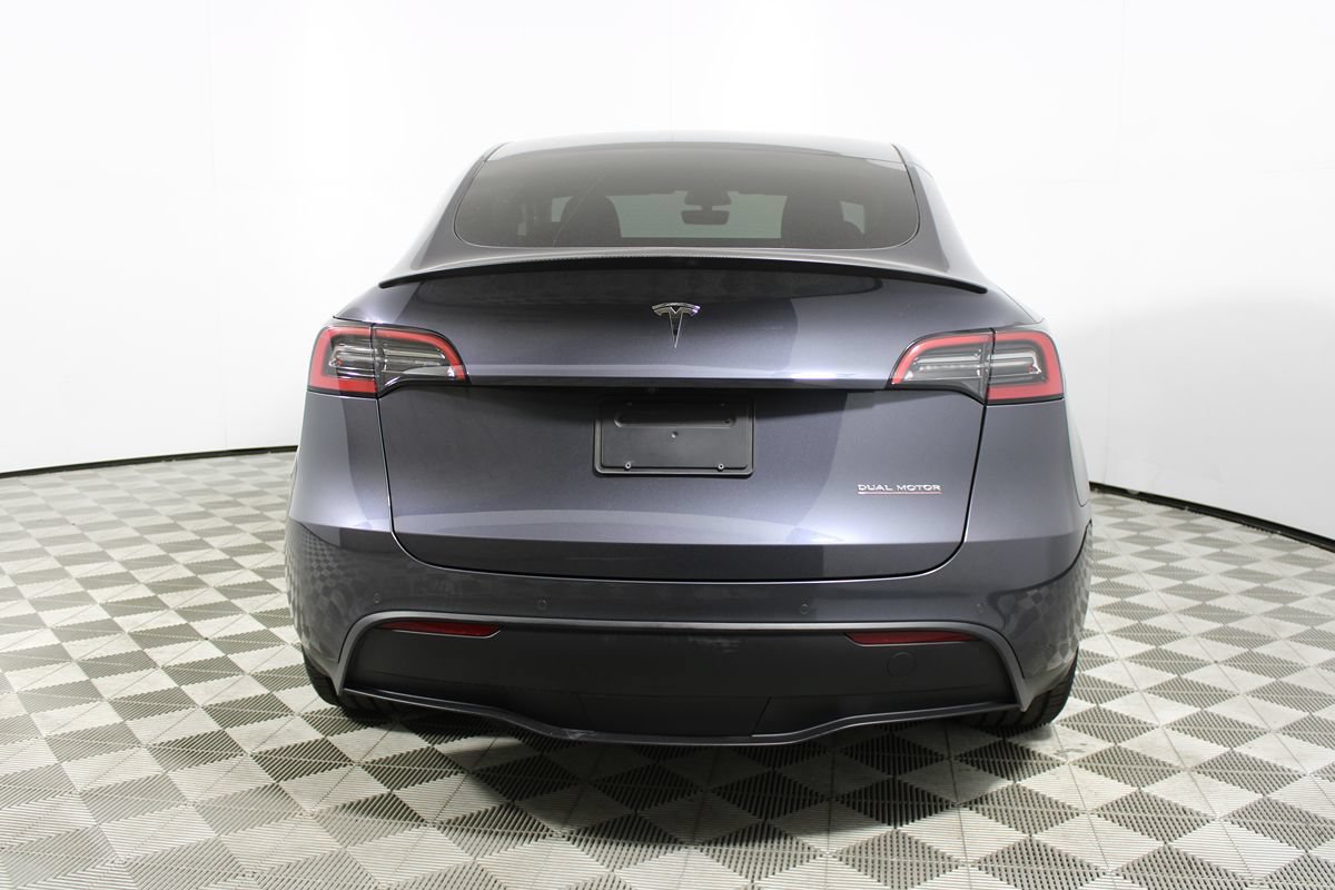 Used 2022 Tesla Model Y Performance AWD/4WD image 26