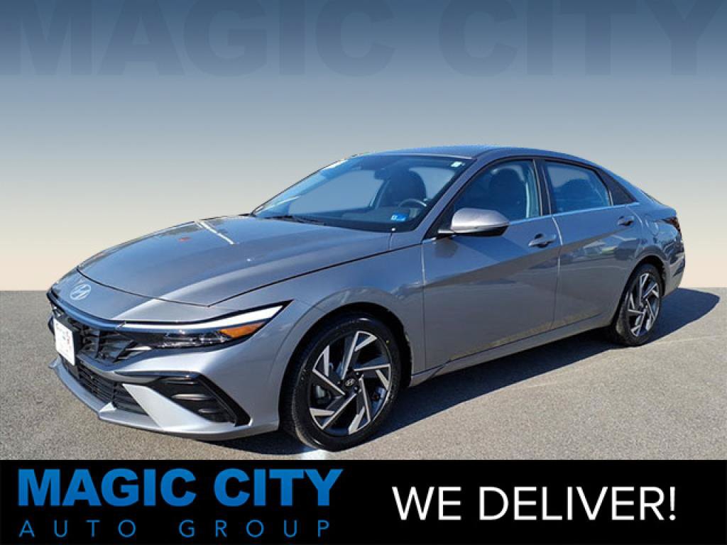 Used 2025 Hyundai Elantra Limited FWD video 1