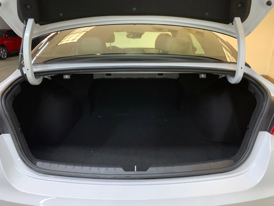Used 2023 Kia K5 GT-Line AWD/4WD image 46