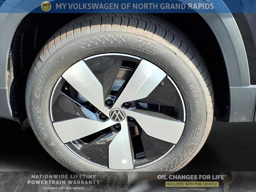 New 2025 Volkswagen Taos S image 12