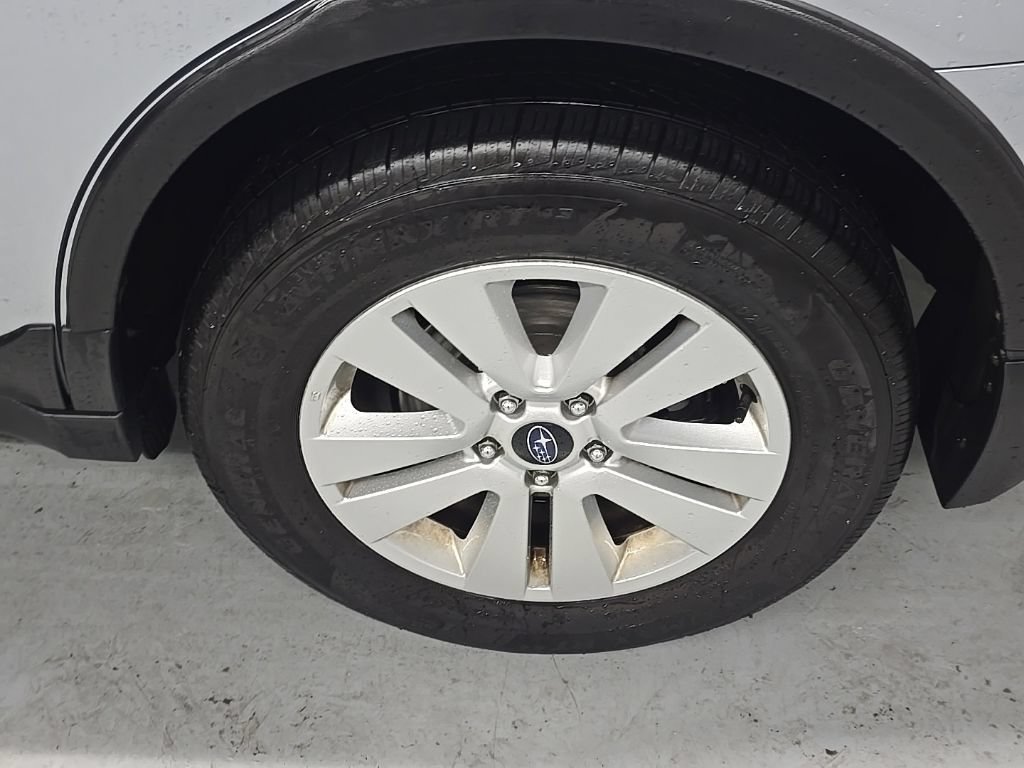Used 2018 Subaru Outback 2.5i Premium AWD/4WD image 39