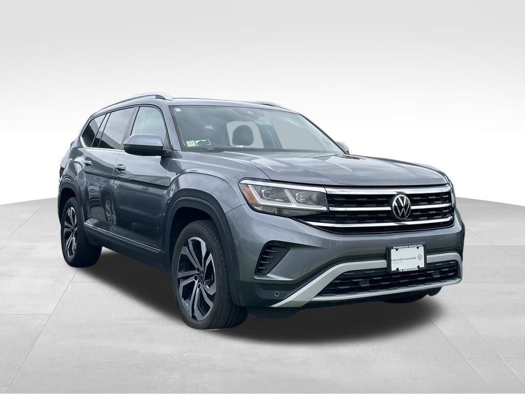 Certified 2023 Volkswagen Atlas SEL AWD/4WD image 3
