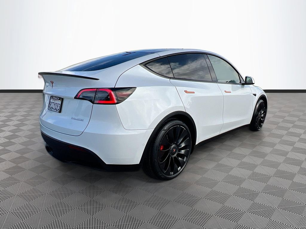 Used 2022 Tesla Model Y Performance image 7